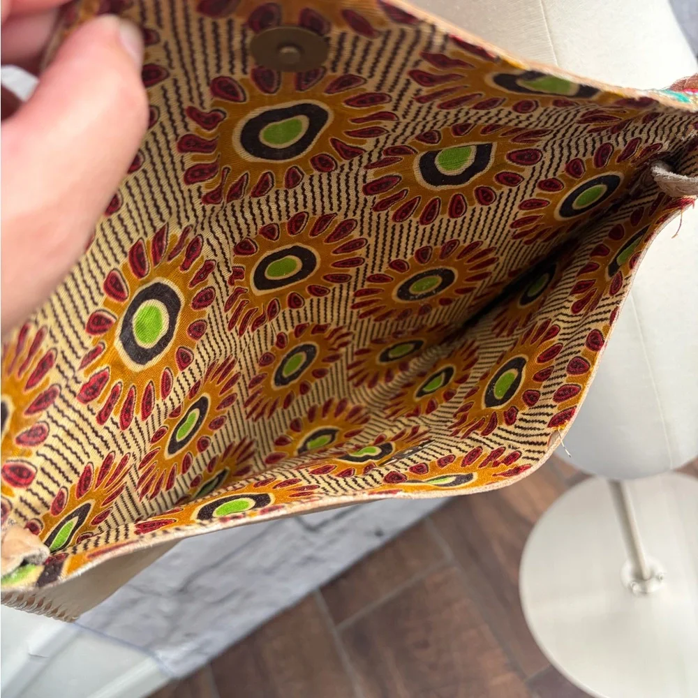 Handmade No Sew Leather Multicolor Beaded Striped Tribal Neutral Crossbody Bag‎